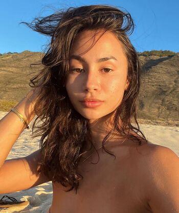 Full leaked Kirra santos page private onlyfans photo