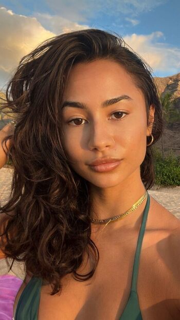 Full leaked Kirra santos page private onlyfans photo