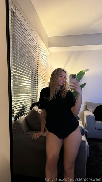 Full leaked Kirstentoosweet page private onlyfans photo