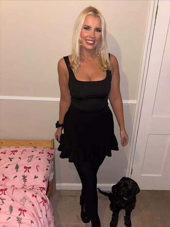 Full leaked Kirsty private onlyfans photo
