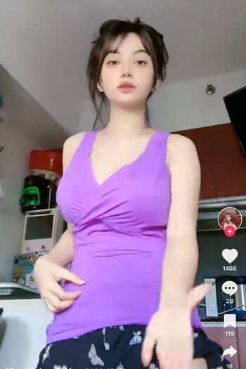 Full leaked Kisess hershey private onlyfans photo