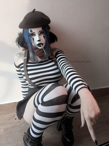 Full leaked Kisslickk private onlyfans photo