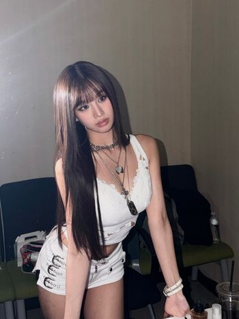 Full leaked Kisslife private onlyfans photo