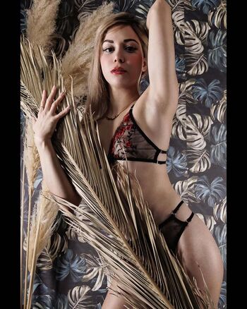 Full leaked Kitty aliice page private onlyfans photo