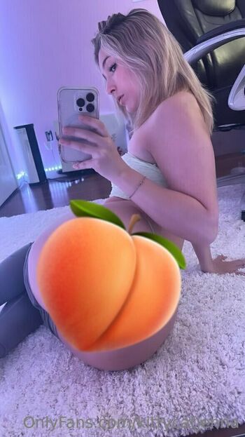 Full leaked Kittycatjenna private onlyfans photo