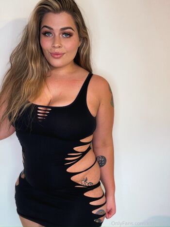 Full leaked Kittyk private onlyfans photo