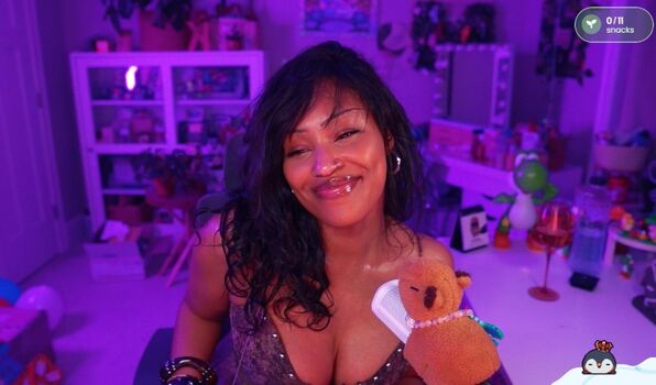 KiwiOnTheSticks
