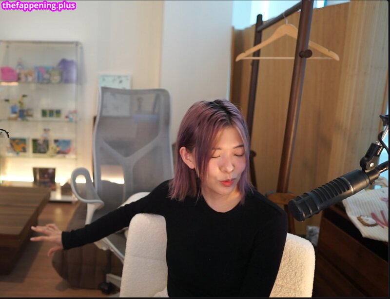 Kkatamina / Miyoung Foto OnlyFans Nua #316