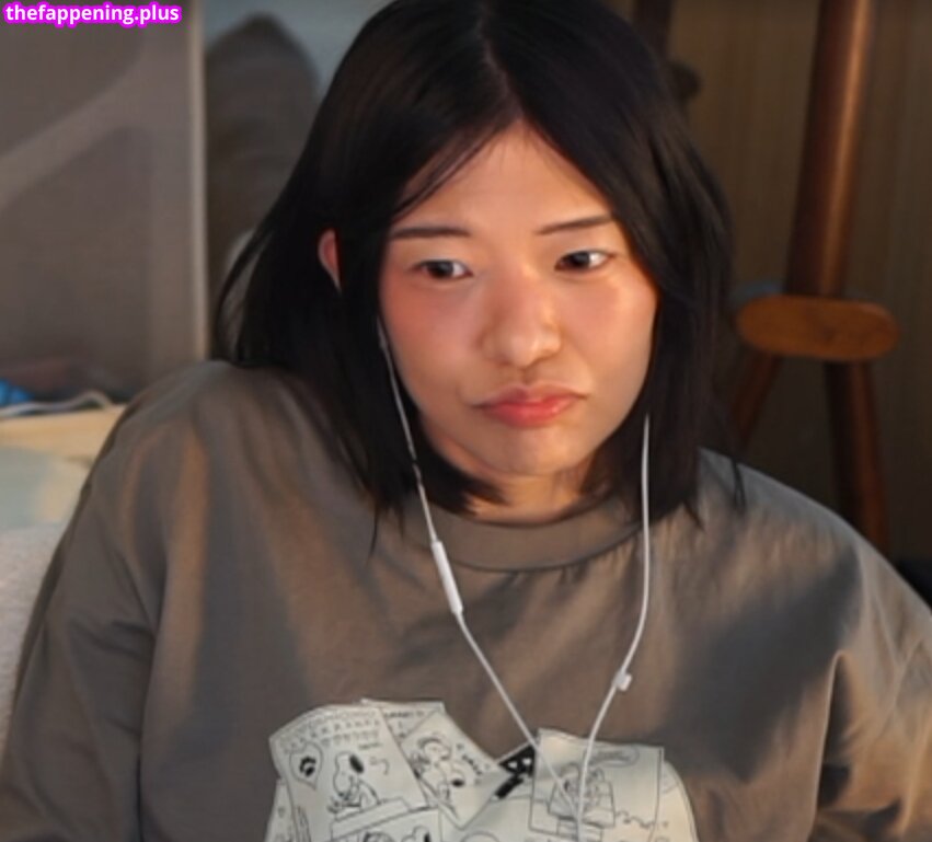 Kkatamina / Miyoung Foto OnlyFans Nuda #338