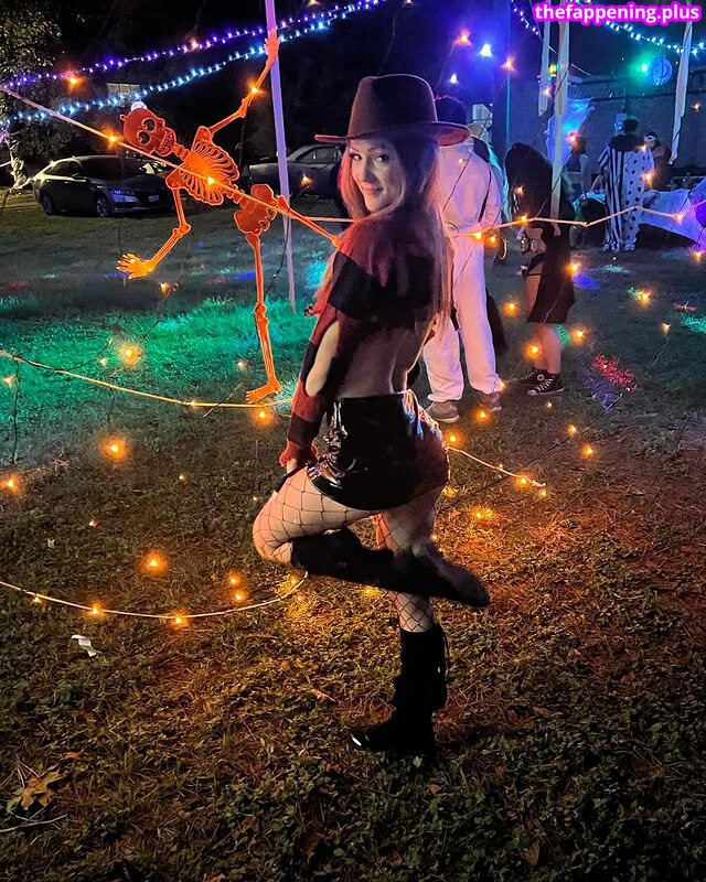 MckennaGraceful / https: / kkenna.grace Naken OnlyFans Foto #15