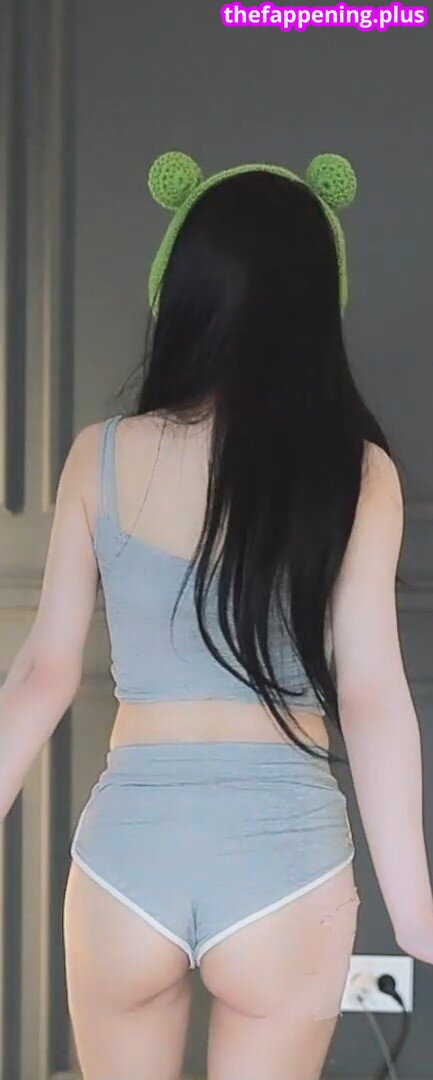 kkok7816 / kook1916 / midi Nacktes OnlyFans Foto #153