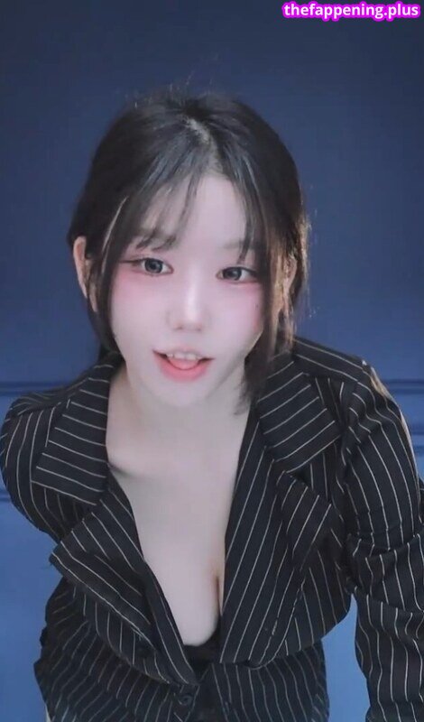 kkok7816 / kook1916 / midi Фото обнажённых OnlyFans #275
