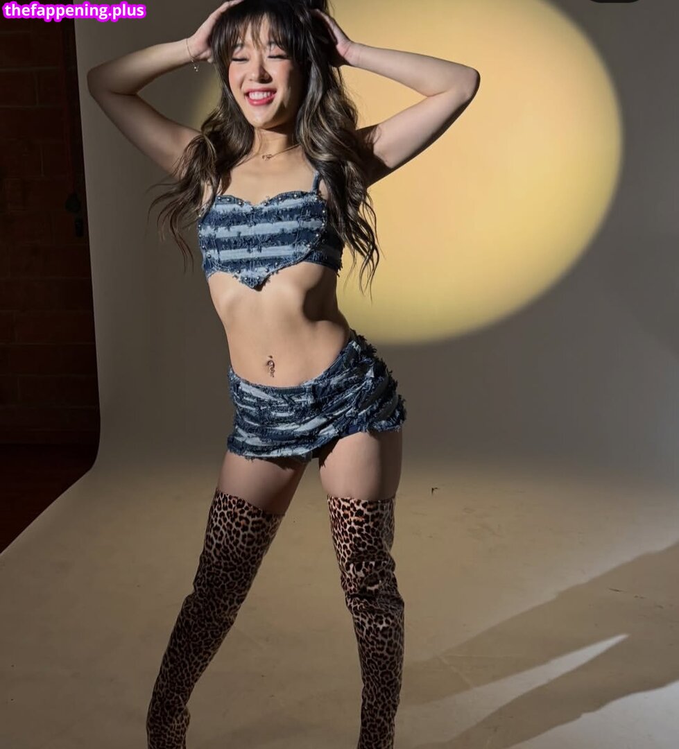 Kkrystalbaekk Meztelen OnlyFans Fotó #1
