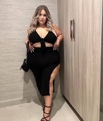 Full leaked Klivinglife private onlyfans photo