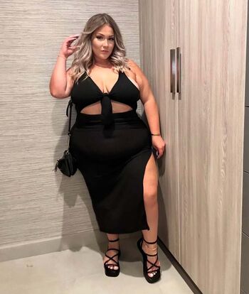 Full leaked Klivinglife private onlyfans photo