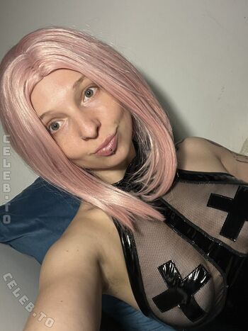 Full leaked Kometa private onlyfans photo