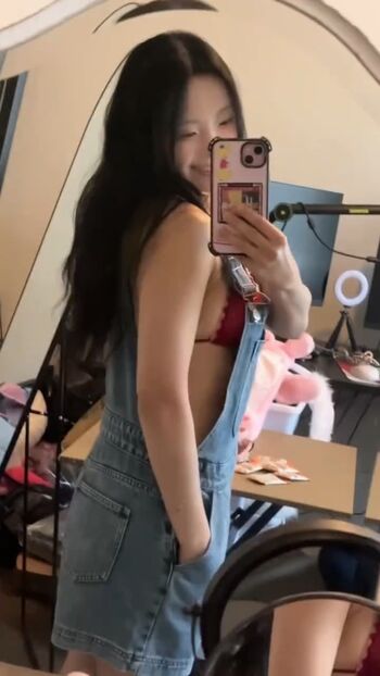 Full leaked Starzia/ private onlyfans photo
