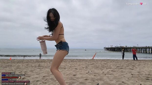 Full leaked Tashayung/ private onlyfans photo