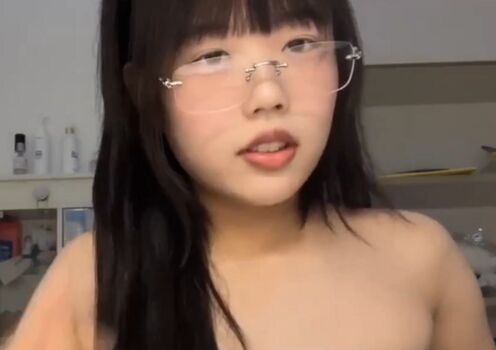 Full leaked Korean bj private onlyfans photo