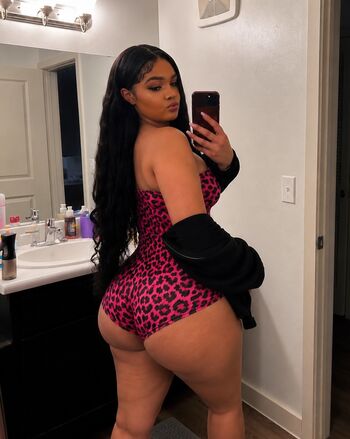 Full leaked Korrects private onlyfans photo