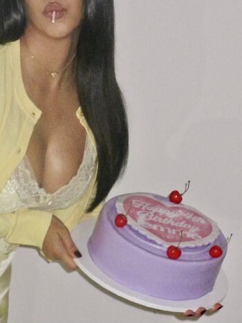 Full leaked Kourtney kardashian private onlyfans photo