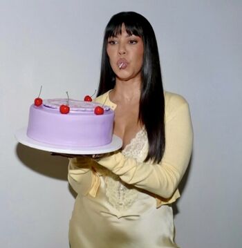 Full leaked Kourtney kardashian private onlyfans photo