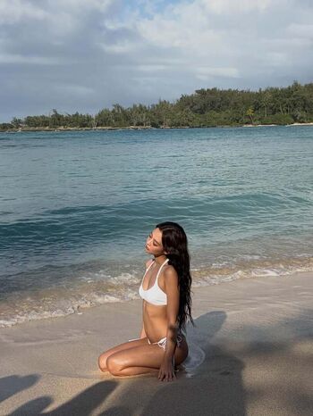 Full leaked Kpop girls private onlyfans photo