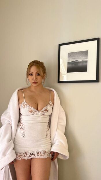 Full leaked Kpop girls private onlyfans photo