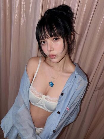 Full leaked Kpop girls private onlyfans photo