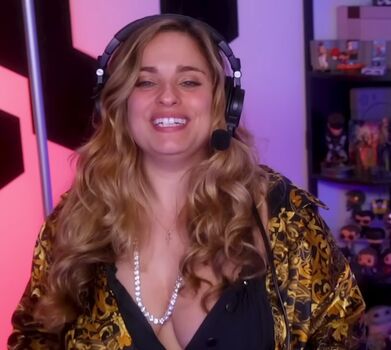 Kristen Stephensonpino