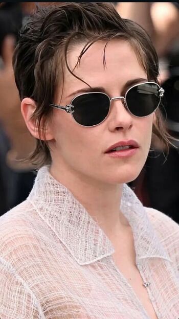 Full leaked Kristen stewart private onlyfans photo