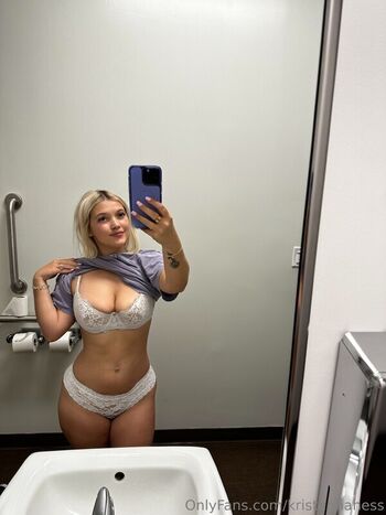 Full leaked Kristennnhaness private onlyfans photo