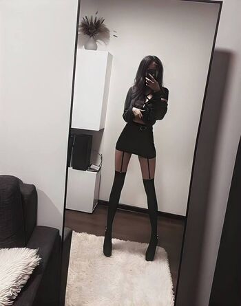 Full leaked Kristicks private onlyfans photo