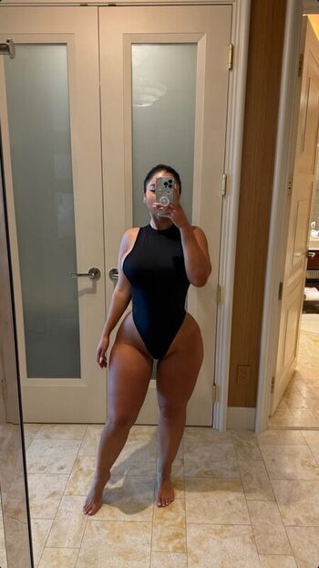 Full leaked Kristine  page private onlyfans photo