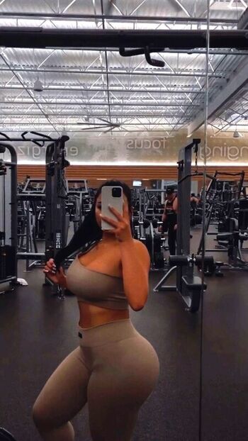 Full leaked Kristine private onlyfans photo