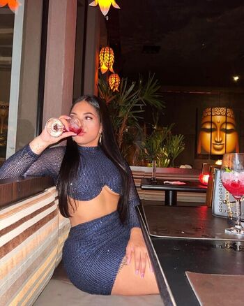 Full leaked Kristine private onlyfans photo