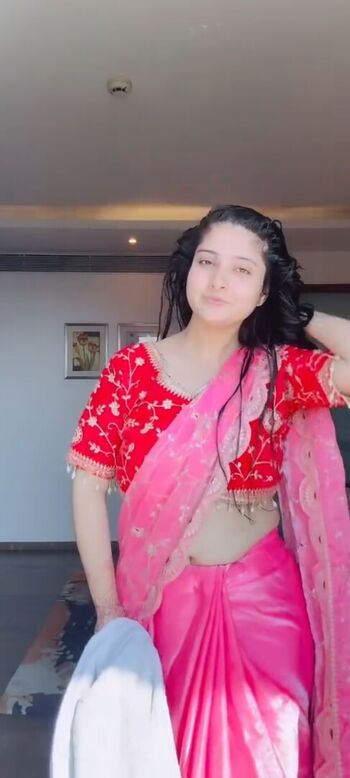 Kritika Singh Juhi_Kritika