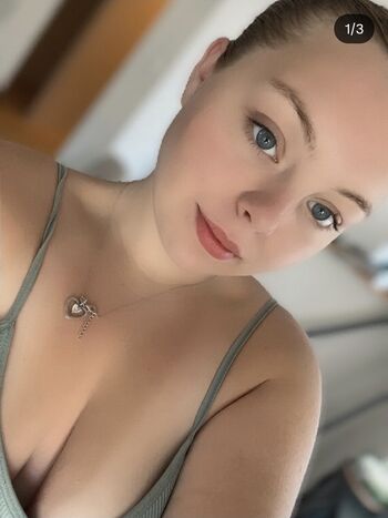 Full leaked Krystalricci private onlyfans photo