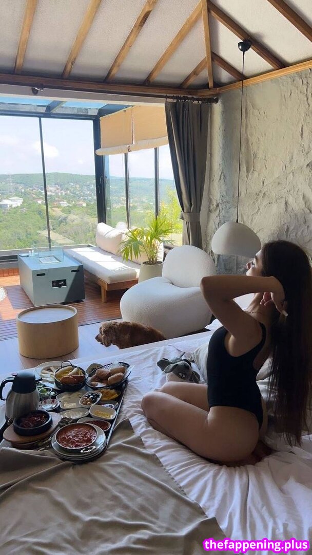 Kübra Miranda Çamlıbel