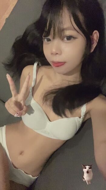 Full leaked Kun ai chan private onlyfans photo