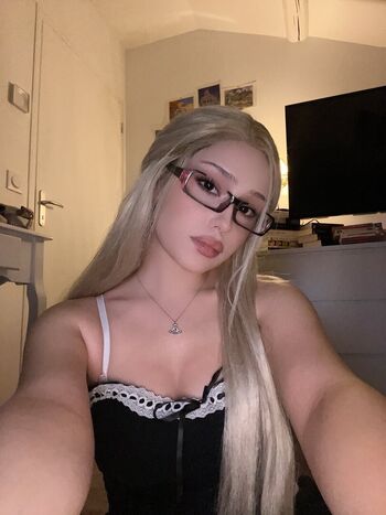 Full leaked Kuramanou private onlyfans photo