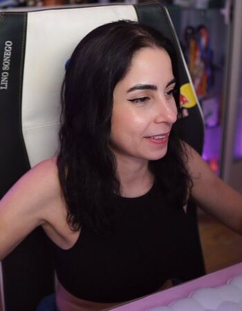 Full leaked Kurolily private onlyfans photo
