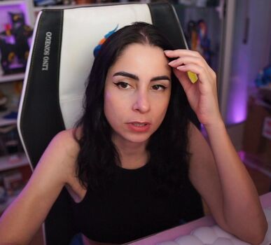 Full leaked Kurolily private onlyfans photo