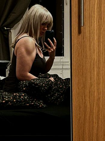 Full leaked Kvwviiju page private onlyfans photo