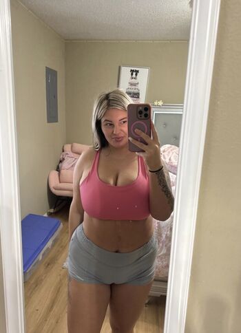 Full leaked Kxclusivexxx private onlyfans photo