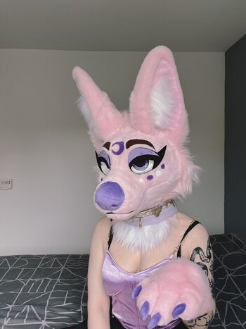 Full leaked Kyarafennec private onlyfans photo