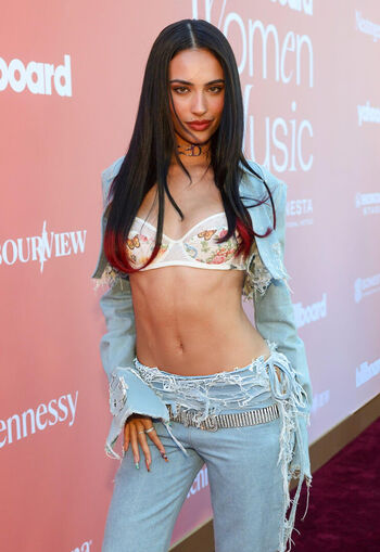 Full leaked Kylie cantrall private onlyfans photo