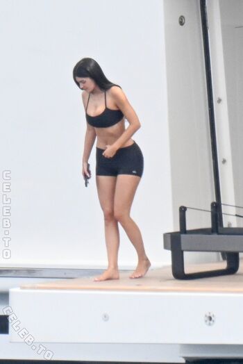 Full leaked Kylie jenner page private onlyfans photo