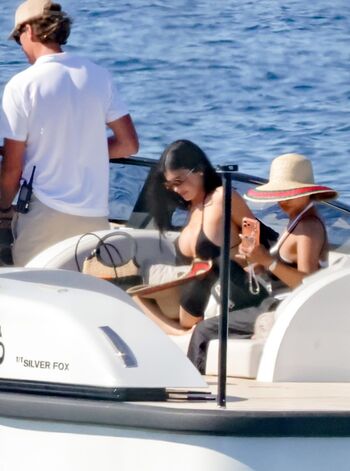 Full leaked Kylie jenner page private onlyfans photo