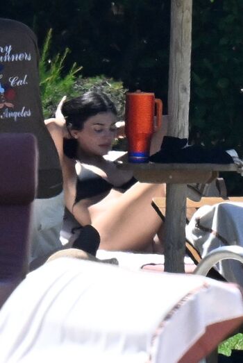 Full leaked Kylie jenner page private onlyfans photo
